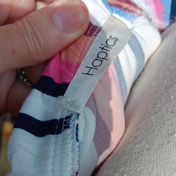 Striped Off-Shoulder Ruffle Top - Picture 6 of 8